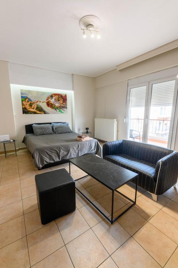 Central Apartments 1 With Parking Larissa Zewnętrze zdjęcie